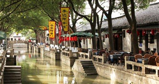 十四冬高山滑雪比赛在延庆“雪飞燕”开赛——